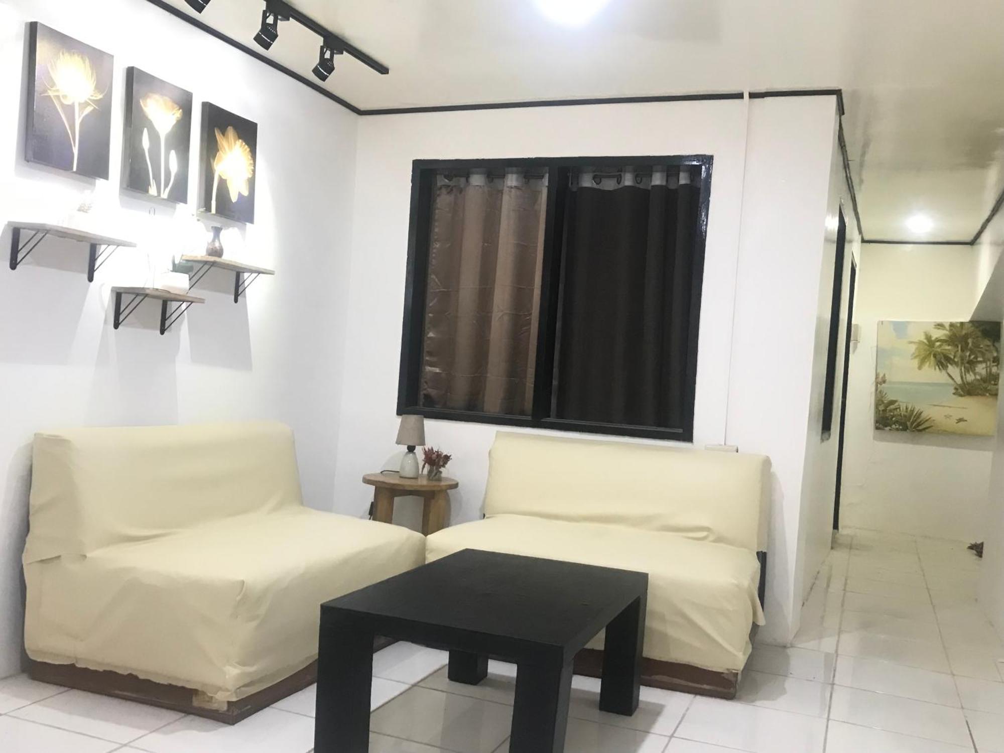 Central Hub Homestay Puerto Princesa ภายนอก รูปภาพ